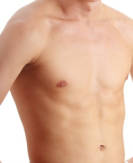 Permanent onthaarde borst jongeman Jongeman na permanente ontharing borst Koggenland